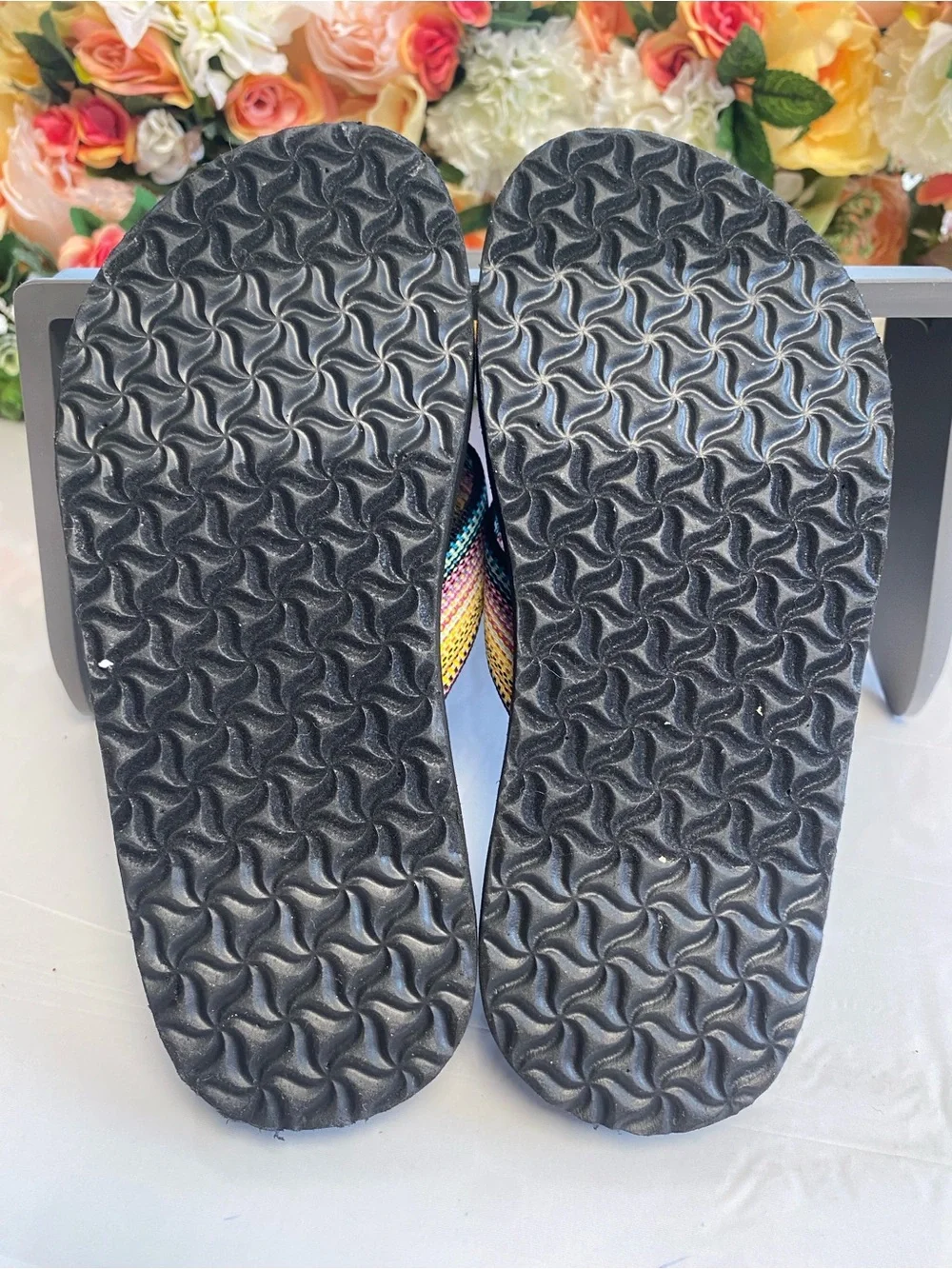 Teva Kids Mush II Flip-Flops Rainbow Webbing Black Size 1